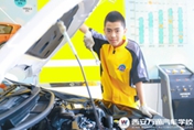 万通新秀：中专过后  再学新能源汽车技术
